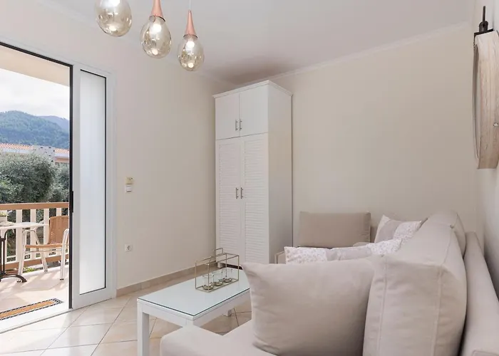 San Giorgio * Скала-Потамиас