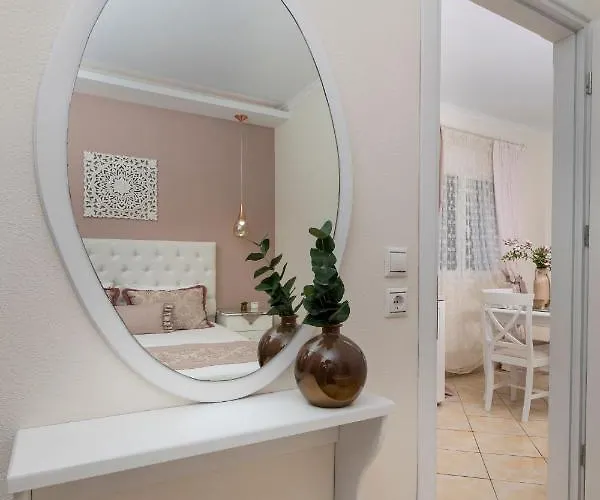 San Giorgio * Скала-Потамиас