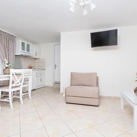 San Giorgio Apartament *