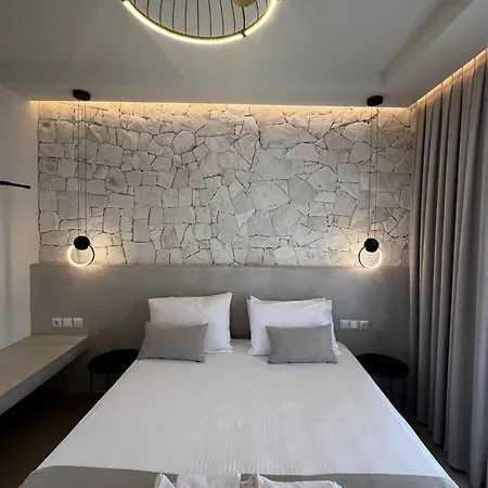 San Giorgio * Σκάλα Ποταμιάς