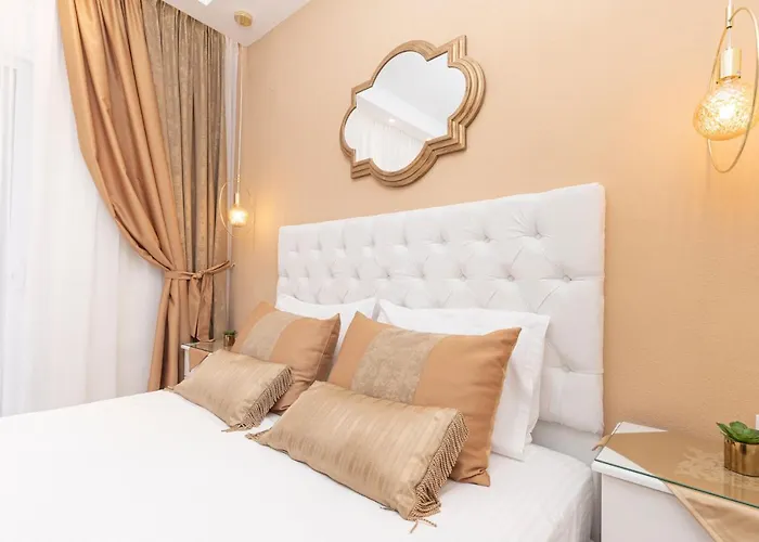 San Giorgio * 斯卡拉伯塔麦斯